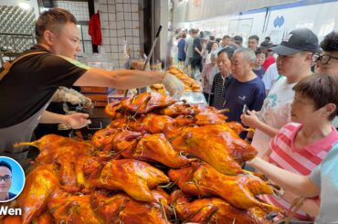 Food Market in Southeast China: Fresh Seafood, Chinese Bayberries & Local Delicacies