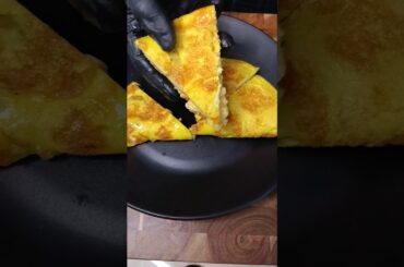 Potato Omelette Wrap #shorts #Omelette #asmr #hack #viral #recipe #cooking