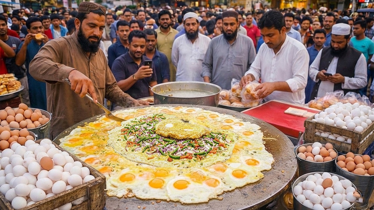 SUPER FAST BOY SELLING ANDA TIKKI ON THE ROADSIDE | PAKISTANI STREET FOOD SUPER FAST BOY SELLING ANDA TIKKI ON THE ROADSIDE | PAKISTANI STREET FOOD