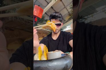 Trying Bastian Food in Mumbai
