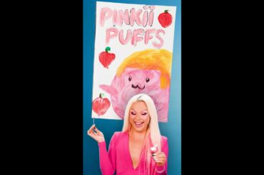 Farrah Moan Creates a Breakfast Icon 🍓