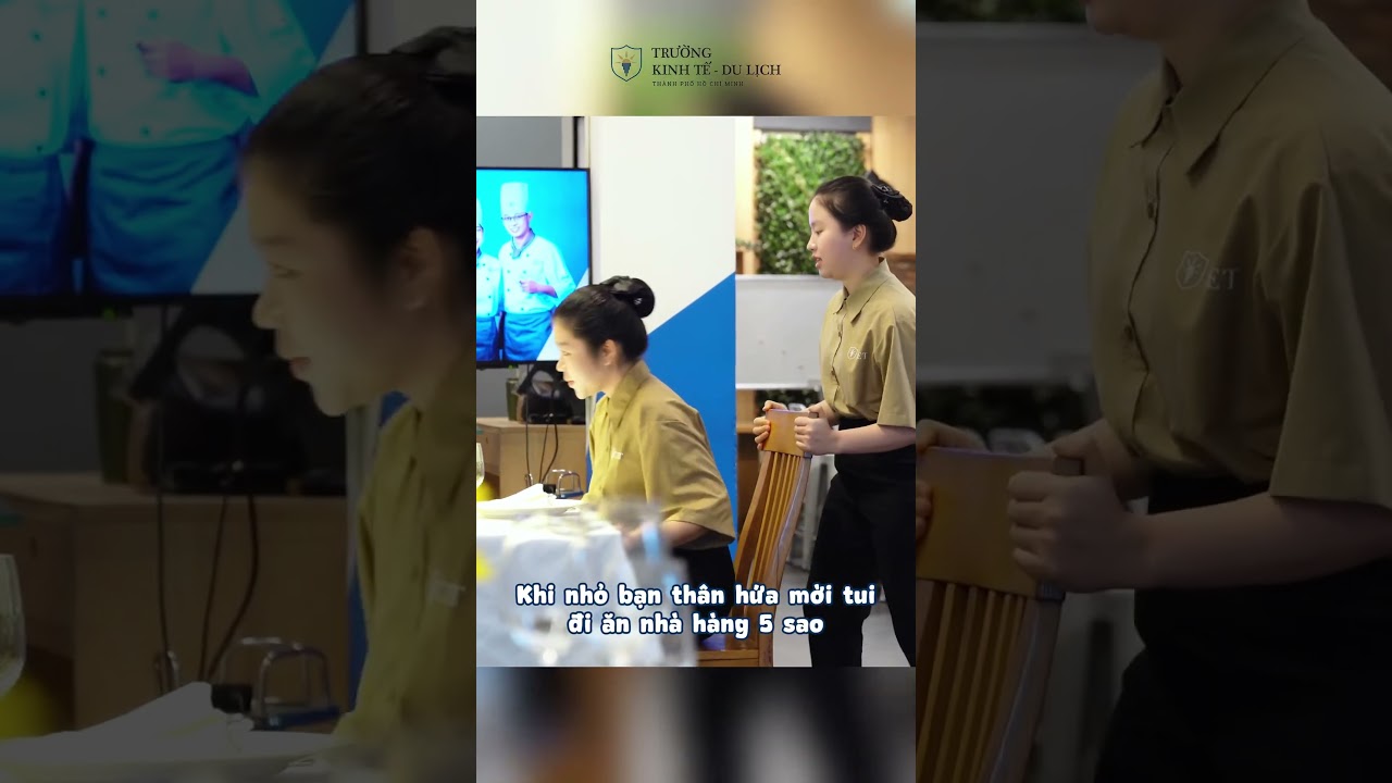Đưa nhỏ bạn đi ăn fine dining mà thái độ nó OK, fine 🙃 Đưa nhỏ bạn đi ăn fine dining mà thái độ nó OK, fine 🙃