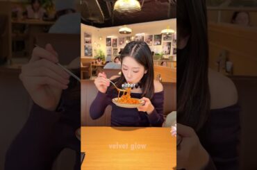 🍝 Restaurant Etiquette Rules That Make You Look Classy