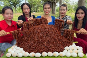 Amazing cooking yummy black noodle and egg recipe