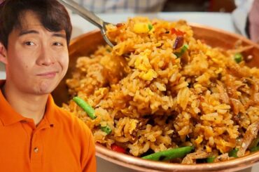 Uncle Roger ROAST HIS OWN RESTAURANT