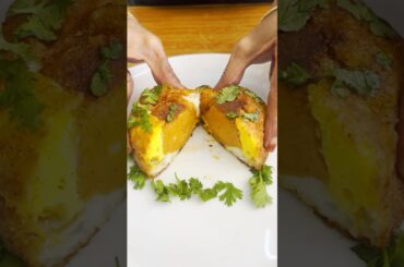 Potato Bun Omelette ASMR #shorts #asmr #asmreating #asmrsounds #food #cooking #recipe #viral