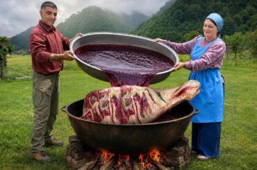 Cooking Giant Beef Leg In Sweet Mulberry Marinade!
