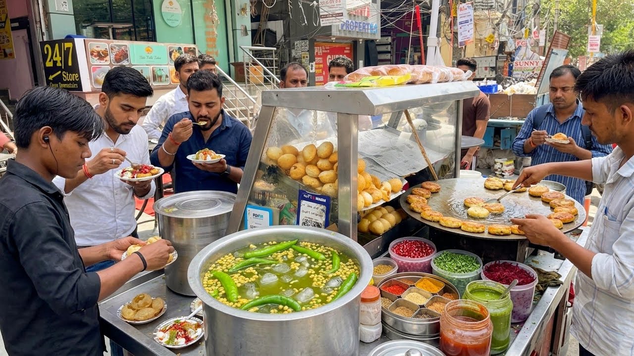 Young son manages Parents street food business | Indian street food | Food ASMR Young son manages Parents street food business | Indian street food | Food ASMR