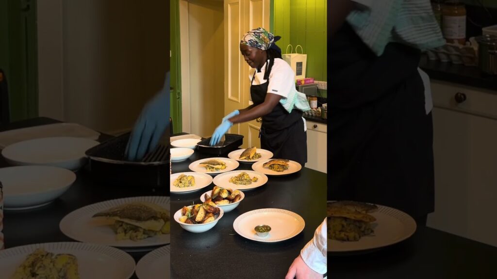 Private Chef Table for 13 … IN A CASTLE!! 👩🏾‍🍳#food #privatechef #cooking