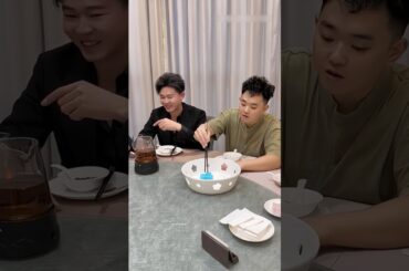 Don't Eat That! A Hilarious Dining Mix-up 😂🍽️