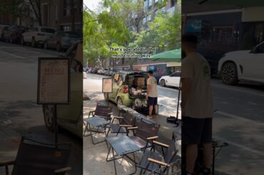 The SMALLEST PIZZERIA in New York City #nycfood #food #nyc