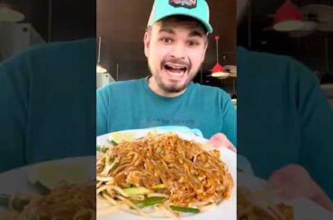 A Must-Thai Restaurant In Alaska!🤣