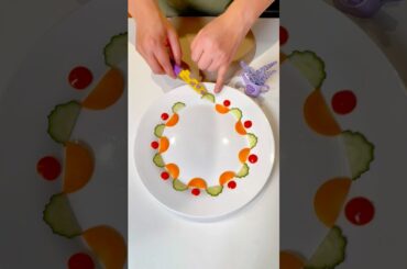 Perfect circular Garnish for fine dining🍴#foodart #cakedesign #artwork #garnish #dinnerideas
