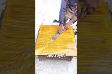 👉 “His boss thought he had just destroyed a brand-new table… 😳🪵