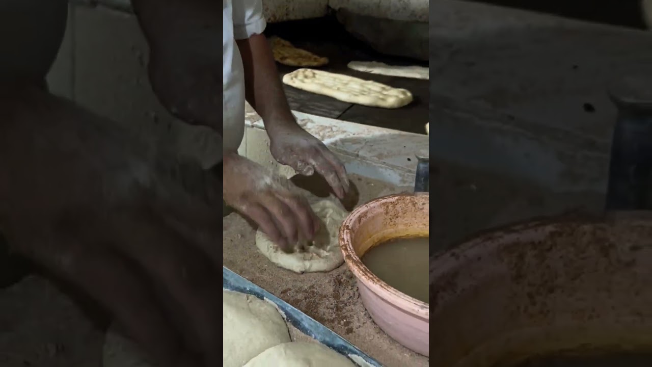 The art of baking😍 Barbara bread in Iran #shortsvideo The art of baking😍 Barbara bread in Iran #shortsvideo