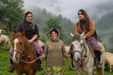 Off-Grid Living And Cooking with a Shepherd Nomadic Family  ⛰️🌧️ The Real Life of Persian Nomads