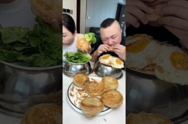 🤣 🍗 Husband vs Wife Food Challenge | Unexpected Ending 😆