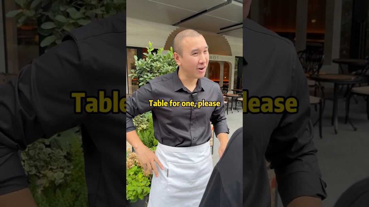Useful Restaurant English: Table for one please Useful Restaurant English: Table for one please