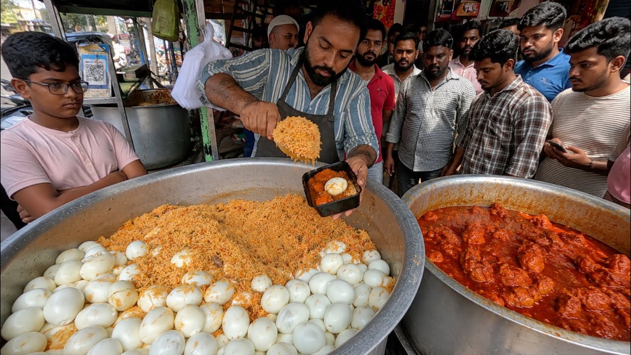 Cooking Thokku Biryani for 1000s Every Day — Inside Madurai’s Busiest Shop | Street Food Documentary Cooking Thokku Biryani for 1000s Every Day — Inside Madurai's Busiest Shop | Street Food Documentary