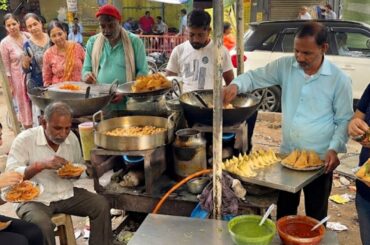 Indians favourite street food in rain | Indian street food | Food ASMR