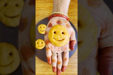 Smiley Potato Snacks ASMR #shorts #asmr #asmreating #asmrsounds #food #cooking #recipe #viral