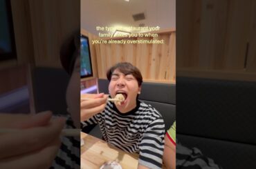 Japan is overstimulating 🇯🇵👎🏻 #japan #overstimulating #restaurant #sushi #conveyorbeltsushi