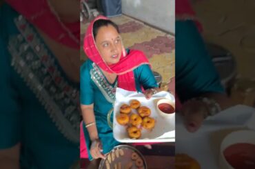 En Pe Thoda Sa Sabar Ni Ho Rha #Nuggets #food #cooking #villagevlog #palfamilyvlogs