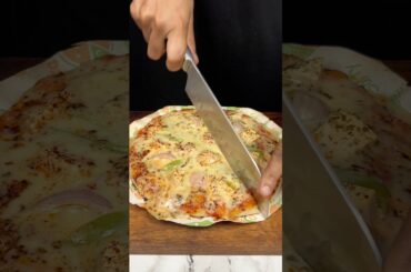 Pizza ASMR #cooking #viralshorts #tinglefeast #pizza