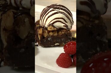Chicago's Palmer House Brownie
