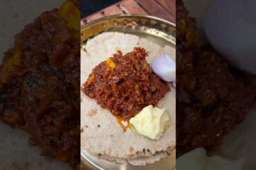 Rajasthani Lehsun ki Chutney #shorts #viral #viralvideo #cooking