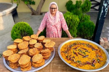 Dal Pakwan Prepared By Granny | सिंधी पकवान दाल |Dal Sandwich | Veg Village Food