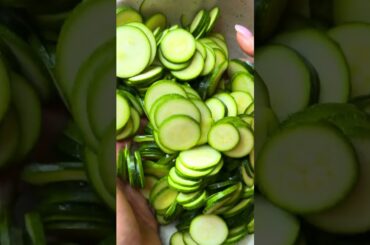 Zucchini Pasta (Spaghetti alla Nerano)