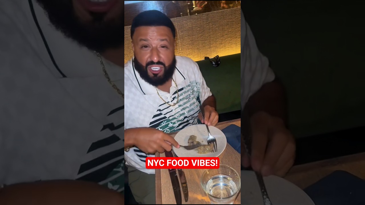 DJ Khaled Dining at a New York Restaurant 😋🗽 #djkhaled #shorts DJ Khaled Dining at a New York Restaurant 😋🗽 #djkhaled #shorts