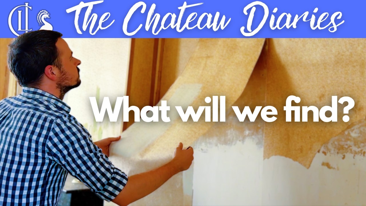 Stripping the Wallpaper in Our Townhouse’s Dining Room! 🛠️ Stripping the Wallpaper in Our Townhouse's Dining Room! 🛠️