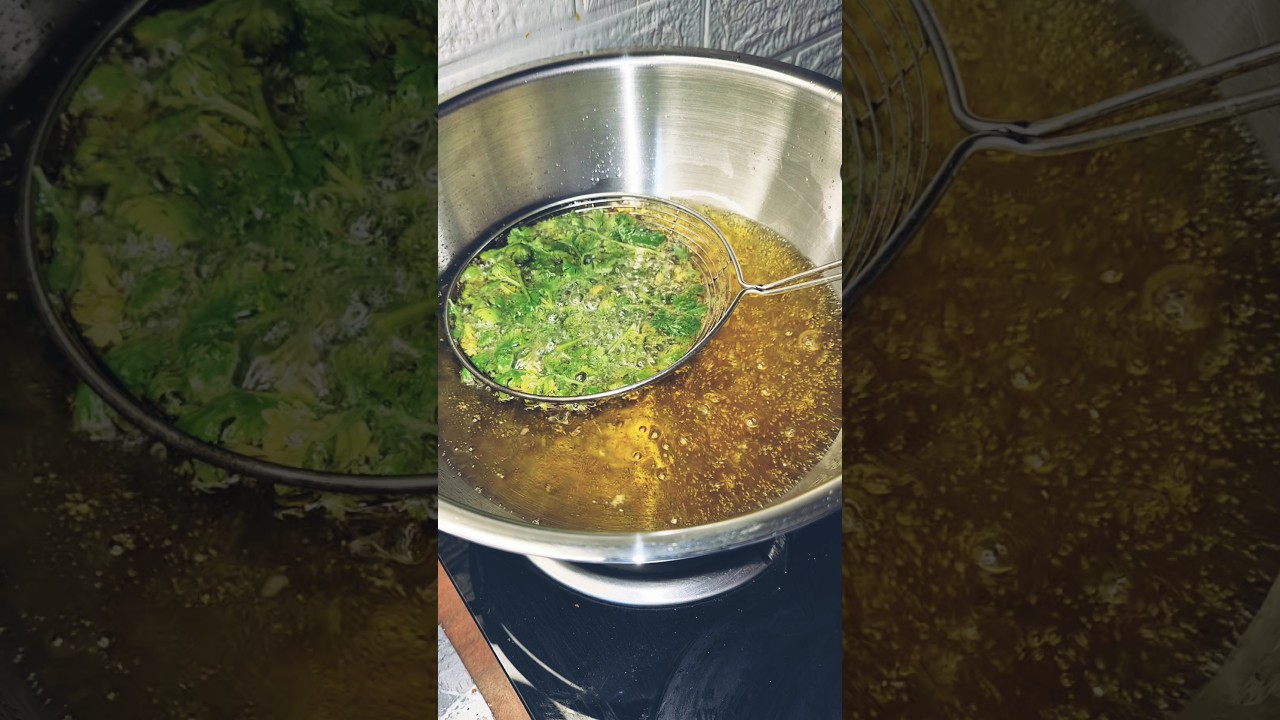 Garlic Murmura Namkeen Recipe #shorts #shortvideo #reels #recipe #ytshorts #cooking Garlic Murmura Namkeen Recipe #shorts #shortvideo #reels #recipe #ytshorts #cooking
