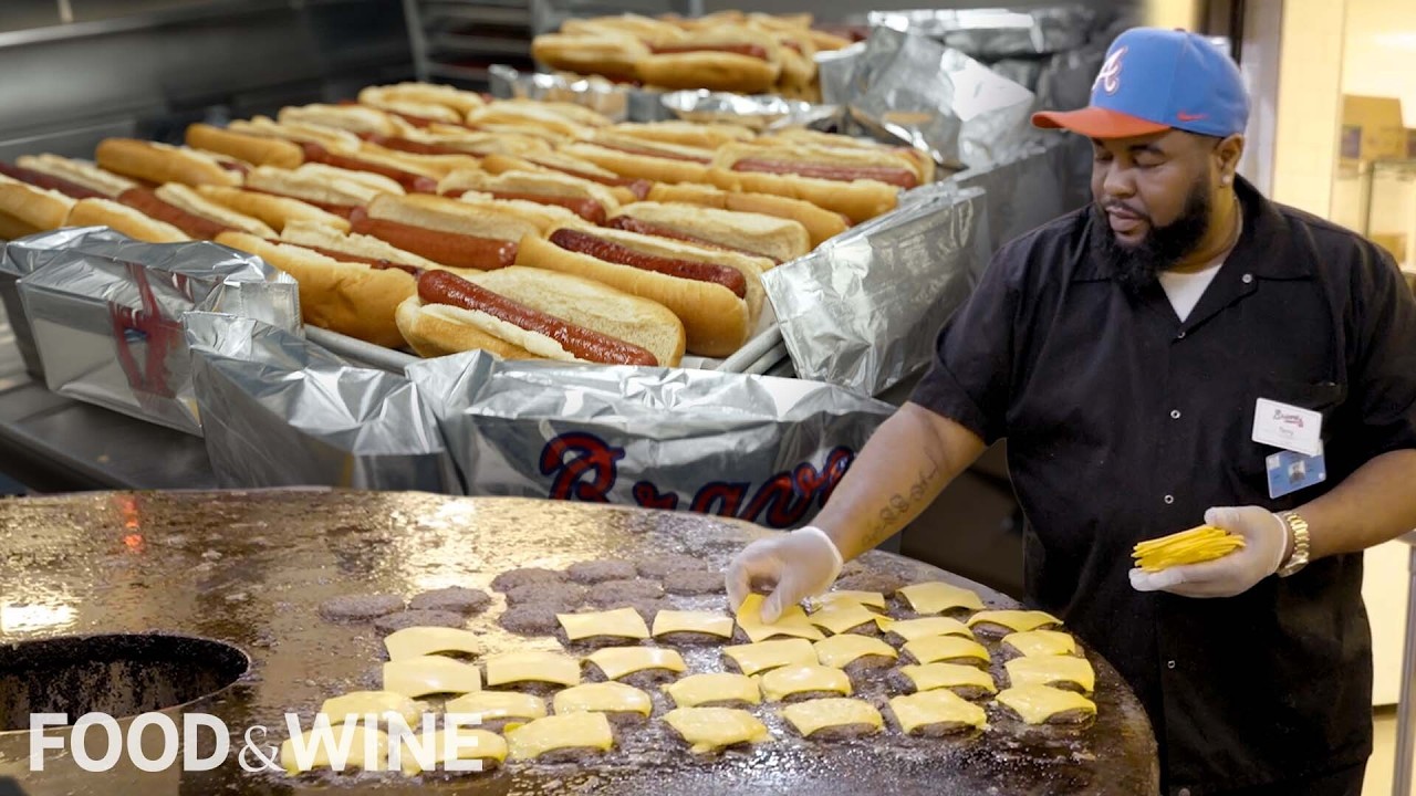 How an MLB Stadium Feeds 40,000 Fans Every Game (From Hot Dogs to Lobster) How an MLB Stadium Feeds 40,000 Fans Every Game (From Hot Dogs to Lobster)