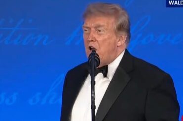 Trump BOMBS at new White House Correspondents Dinner