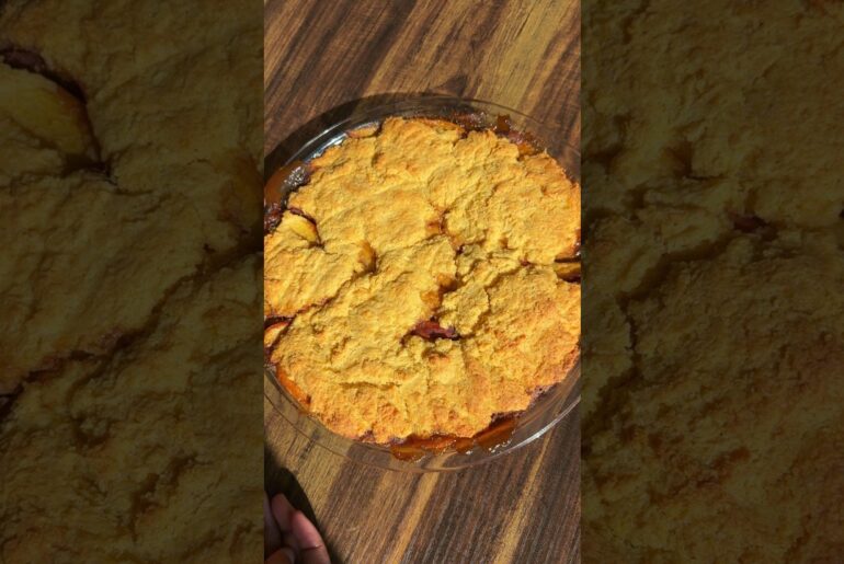 Brown Sugar Cornbread Peach Cobbler
