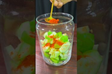 😍 Spicy Green Guava Chaat You Must Try! #shorts #guava #chaat