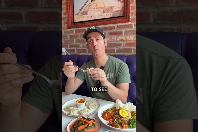 Trying a Struggling Family Restaurant in NYC!