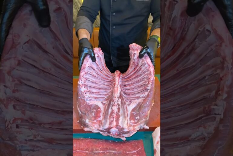 Kuzu kafesten beyti special - Special Lamb Rib Cage Beyti #food #cooking #kebab #asmr #lamb #tarif