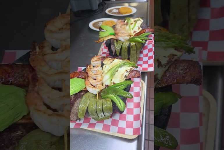 📍Fiesta Mexicana Restaurant en el 58-28 Roosevelt Ave, Queens, NY