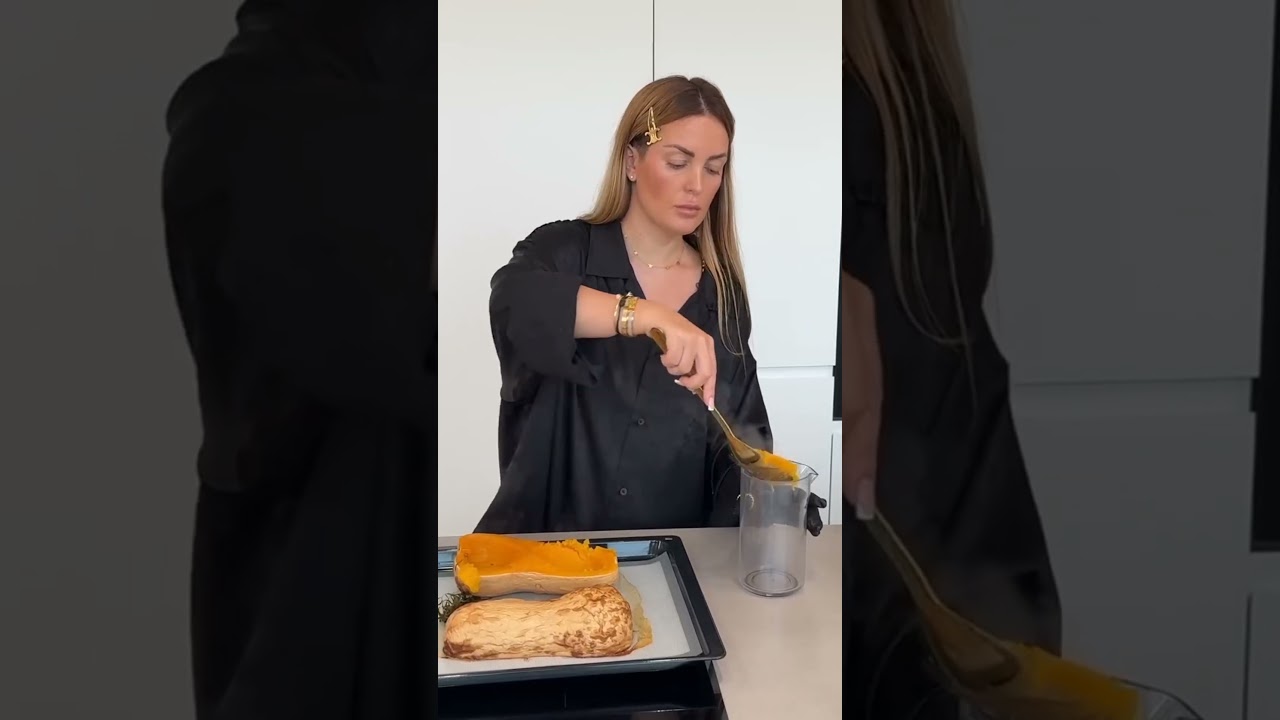 How to Master Fine Dining Savory Waffles: Pumpkin Waffle with Salmon Tartare 👑✨ How to Master Fine Dining Savory Waffles: Pumpkin Waffle with Salmon Tartare 👑✨