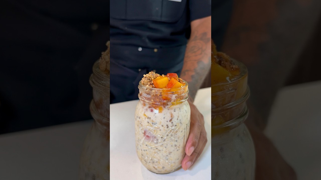 Peach Cobbler Overnight Oats Peach Cobbler Overnight Oats