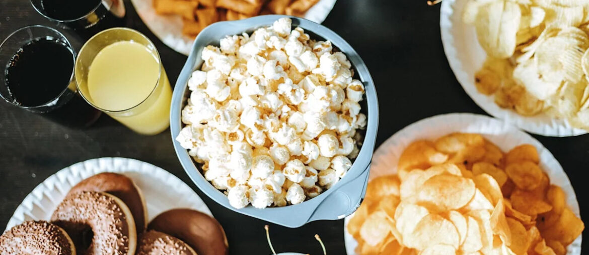5 Celebrity Chefs Reveal The Childhood Snacks They'll Never Get Over