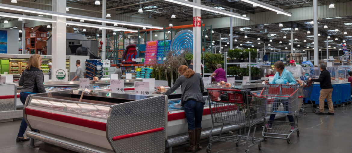 8 Celebrity Chefs Who Love Shopping At Costco