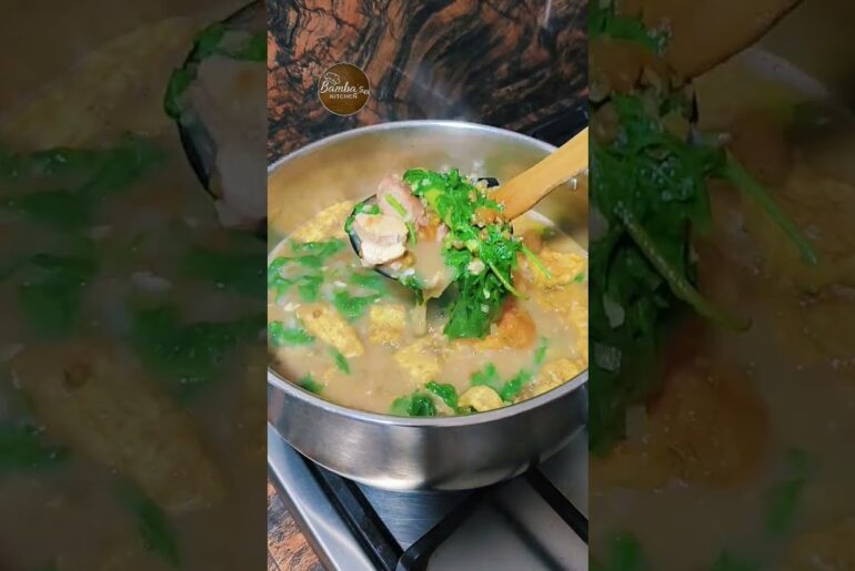 Balatong with lechon at chicharon #ginisangmonggo # #cooking #bambaskitchen