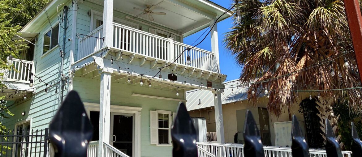 A restaurant named Vecino is looking to open inside the former Candlelight Coffeehouse location off of the St. Mary's Strip.