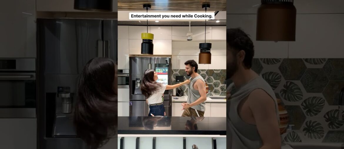 Entertainment in Kitchen😍 #couple #kitchen #dance #cooking #romantic #cute #couplegoal #relatable
