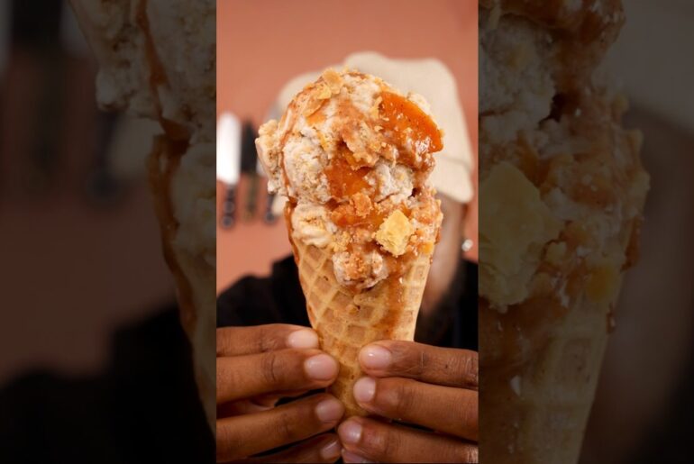 Peach Cobbler Rum No-Churn Ice Cream